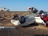 واژگونی خودرو در جاده گرمسار - قم ۳ مصدوم برجای گذاشت