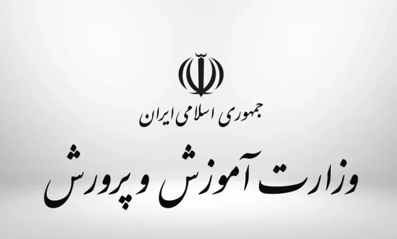 واکنش یک نماینده مجلس: قطعا پیگیر دانش‌آموزان دستگیر شده در اعتراضات هستیم/ باید با این معترضین نشست برگزار شود/ کمر مردم زیر بار تورم شکسته