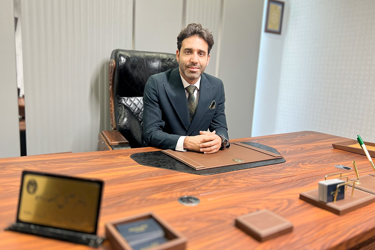 چه زمانی باید با وکیل مواد مخدر تماس بگیریم؟ 