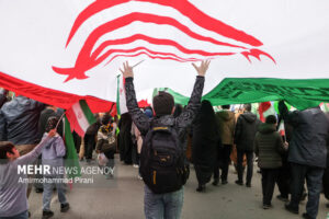 علمای اهل سنت: مردم ایران بار دیگر دشمنان را ناامید کردند