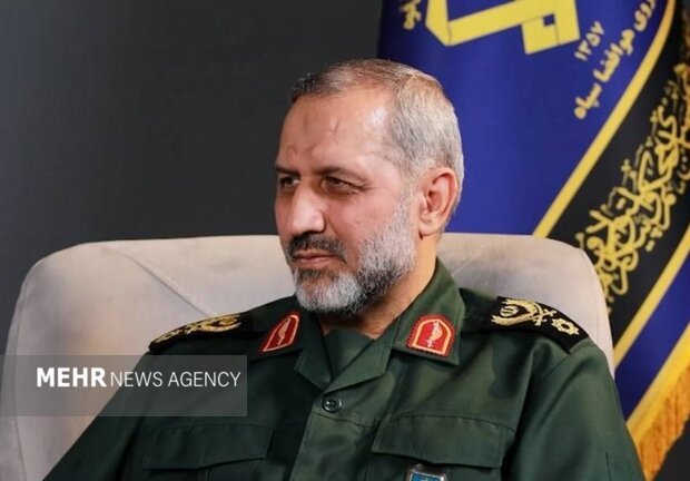 ناوهای آمریکایی در نزدیکی آب های ایران: تهدید واقعی یا بازی دیپلماتیک؟ دشمن خطا و اشتباه محاسباتی کند، جوابی سختتر از گذشته را خواهد دید