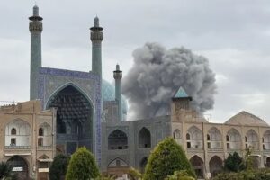 رد جنگ بر تن نقش‌جهان و چهلستون / چرا بناهای تاریخی ایران در برابر ارتعاشات شدید آسیب‌پذیرند؟