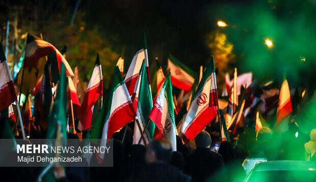 اجتماع کادر درمان شهرستان مرودشت در خیابان