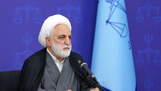 اژه‌ای: آغوش وطن برای بازگشت پشیمانان باز است