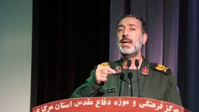 بودجه ۷۰۰ میلیارد دلاری دشمن در برابر ایمان ملت ایران شکست خورد