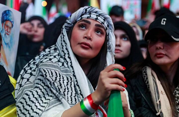 زنان در خط مقدم غیرت ملی؛ از آشپزخانه‌های جهادی تا خیابان‌های شبانه