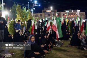 صدای دفاع از وطن مردم باغیرت رزن در خیابان‌ها