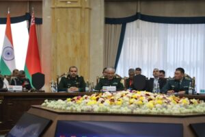 عبور از تنگه هرمز پس از پایان جنگ با پروتکل‌های ایران انجام می‌شود