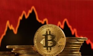 آخرین وضعیت بازار رمزارزها در جهان / افزایش قیمت بیت‌کوین معکوس شد
