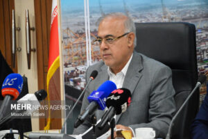 آشوری: بستر تبادلات اقتصادی و مرزی سالم در هرمزگان برای همه فراهم است