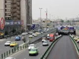 اشتباه عجیب روی بیلبورد نصب شده در خیابان‌های تهران خبرساز شد+ عکس