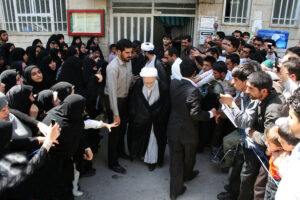 بنیان سیره آیت‌الله بهجت بر پایه «خداترسی» و «حفظ عصمت کودکی» بنا شد