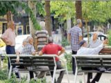 تهران در آستانه سالمندی؛ فرزندآوری را به تأخیر نیندازید