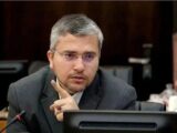 رضایی: دیپلمات‌ها نقطه ضعف دشمن را رها نکنند