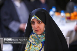 زنان بیشترین آسیب را از اختلال و قطعی اینترنت می بینند