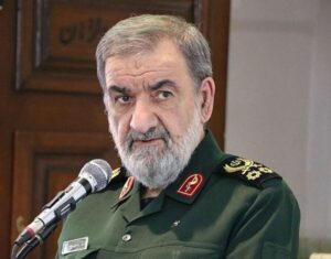 محسن رضایی: اجازه نمی‌دهیم آمریکا بدون پرداخت هزینه فرار کند