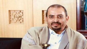 مقام یمنی: لبنان نماینده تمام امت اسلامی در برابر دشمن مشترک است