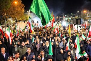 مینودشت در امتداد حضور؛ موج تازه‌ای از همدلی در شب‌های شهر