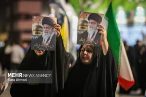 نود و دومین حضور پرشور مشهدی‌ها در خیابان‌ها