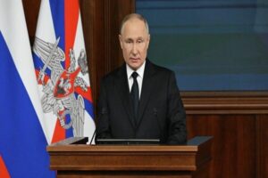 پوتین: روسیه امیدوار است بحران اطراف ایران هرچه سریع‌تر پایان یابد