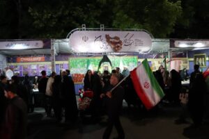 برپایی نمایشگاه عکس با موضوع رحلت امام خمینی(ره) و قیام ۱۵ خرداد