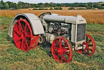 سیر تحول ماشین‌های کشاورزی/تراکتورها چگونه هوشمند شدند؟