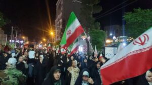 طنین «یاحیدر» و تجلی اتحاد مردم خمین در شب نود و سوم بیعت با رهبری