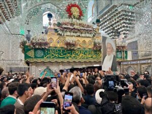 پیکر آیت‌الله محمد اسحاق فیاض در کاظمین و کربلا تشییع شد