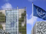 صلاحیت جهانی و تعقیب جنایت‌های جنگی از منظر حقوق بین‌الملل