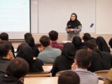 مدرک‌گرایی، پارتی‌بازی و مهاجرت نخبگان؛ روایت مخاطبان خبرآنلاین از دانشگاه‌های ایران