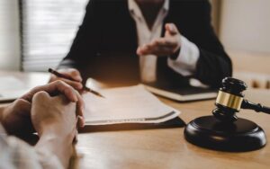 آیا دادگاه صرف افزایش قیمت ملک را دلیل فسخ قرارداد می‌داند؟